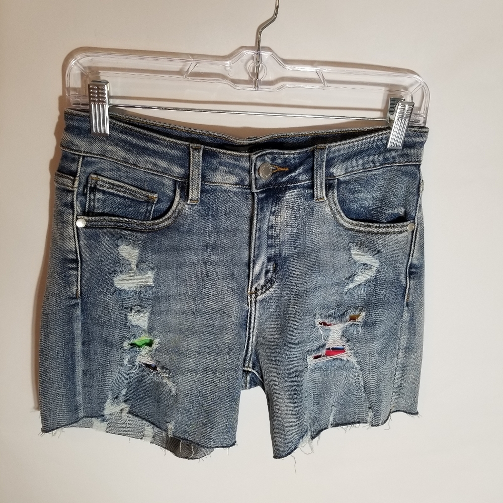 Judy Blue Jean Shorts Women’s Small Distressed Blue Denim Stretch Raw Hem